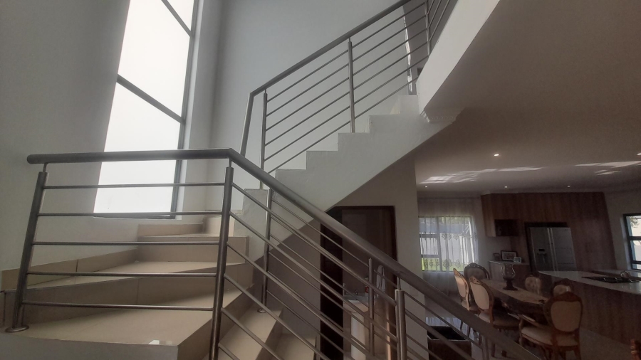 3 Bedroom Property for Sale in Gateway Manor North West